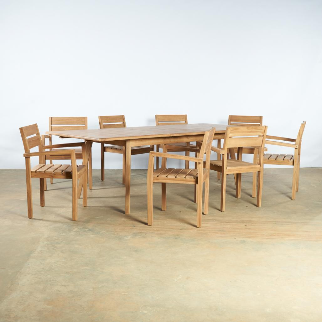 Ensemble table extensible de jardin et 8 chaises en teck