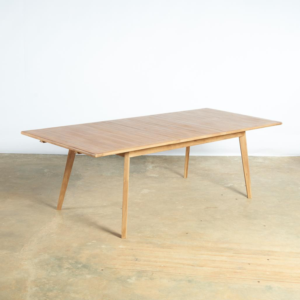 Ensemble table extensible de jardin et 8 chaises en teck