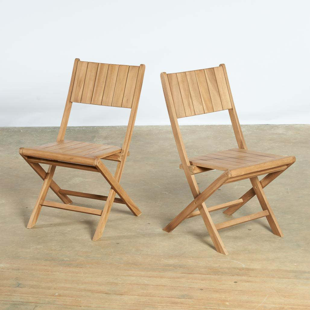 Ensemble de jardin table en teck et 2 chaises pliantes Ensemble de jardin table en teck et 2 chaises pliantes