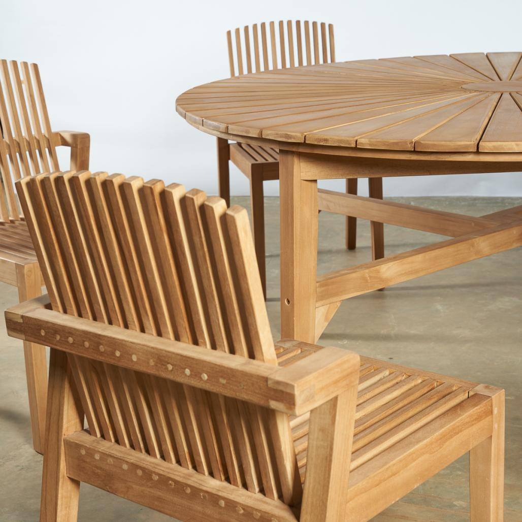 Ensemble de jardin table ronde et 6 chaises en teck