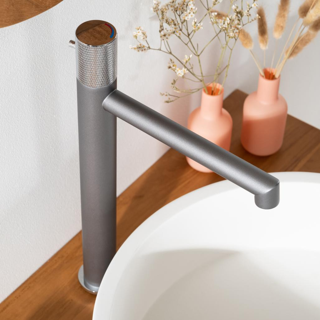 Mitigeur progressif pour vasque Irminio gris et chromé Mitigeur progressif pour vasque Irminio gris et chromé
