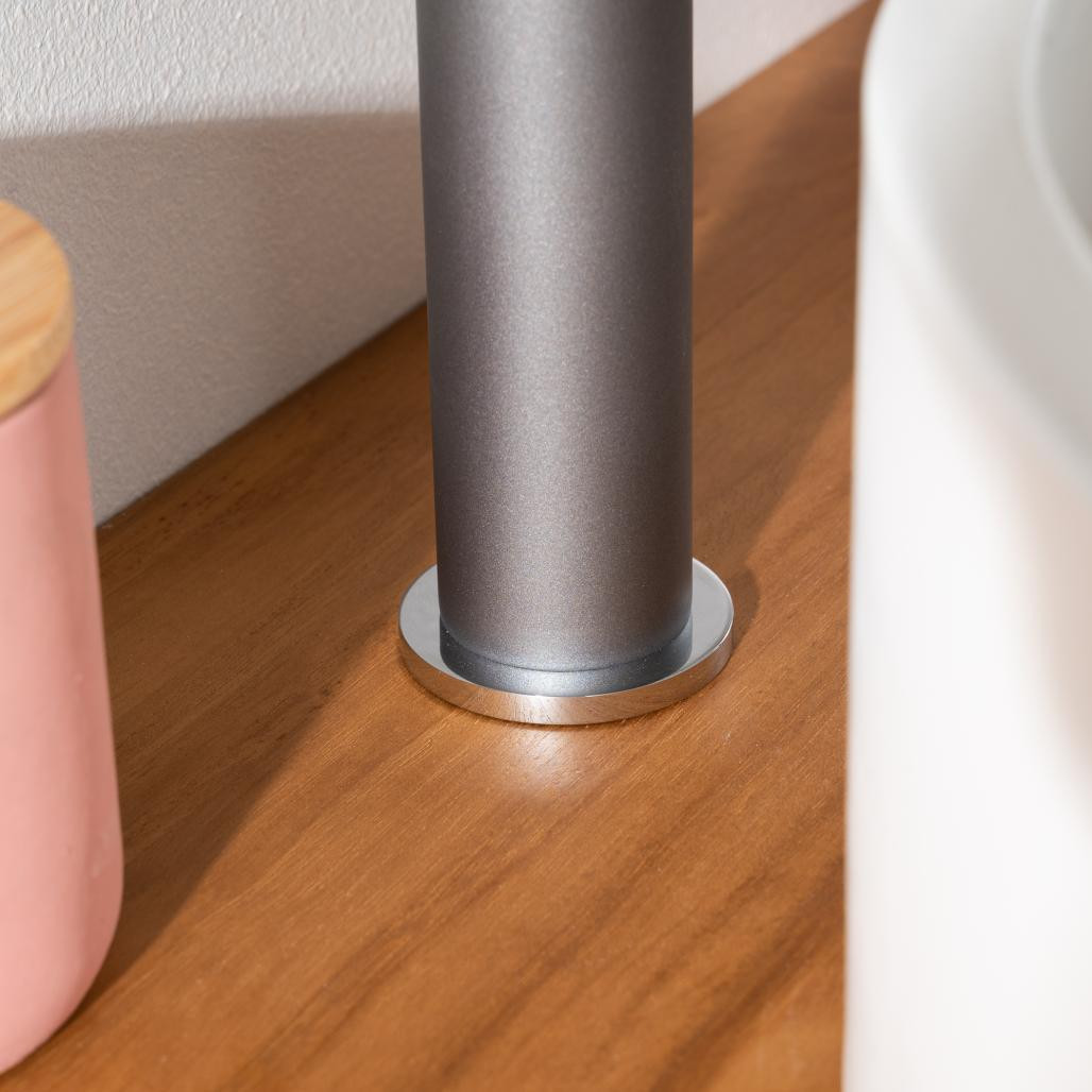 Mitigeur progressif pour vasque Irminio gris et chromé Mitigeur progressif pour vasque Irminio gris et chromé