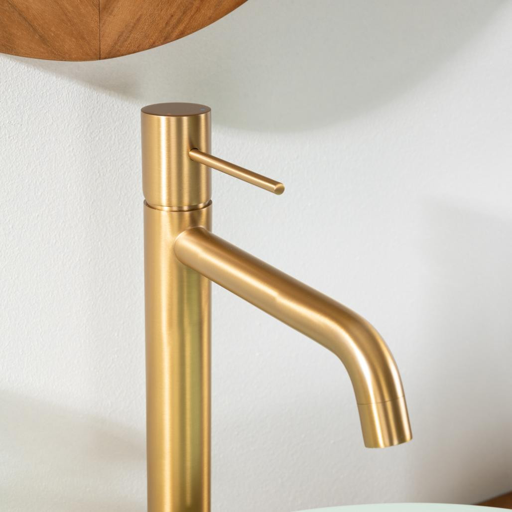 Mitigeur pour vasque de salle de bain Lana doré brossé Mitigeur pour vasque de salle de bain Lana doré brossé