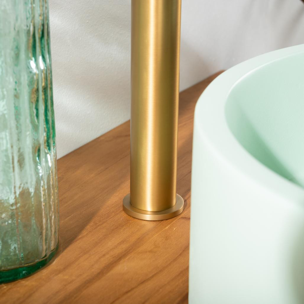 Mitigeur pour vasque de salle de bain Lana doré brossé Mitigeur pour vasque de salle de bain Lana doré brossé