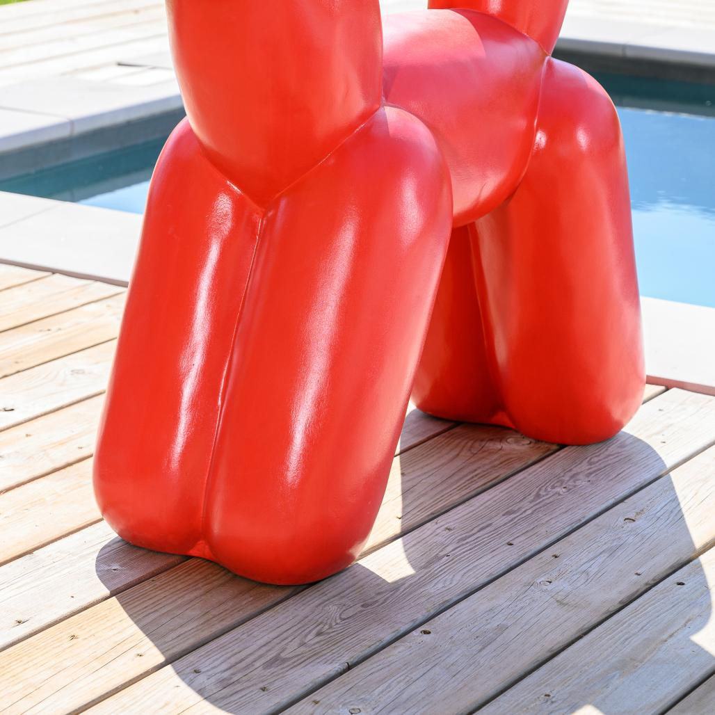Statue chien ballon rouge 100 cm Statue chien ballon rouge 100 cm