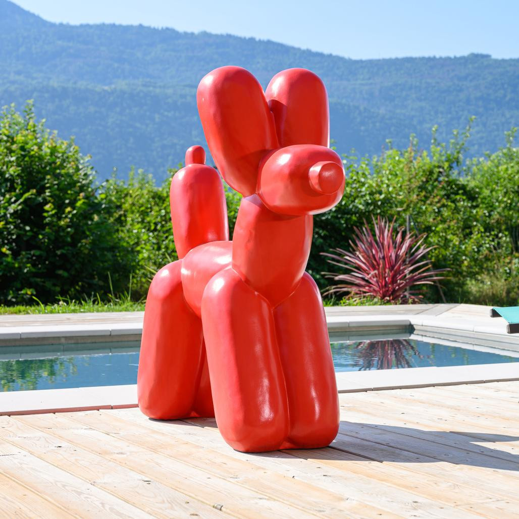 Statue chien ballon rouge 100 cm Statue chien ballon rouge 100 cm
