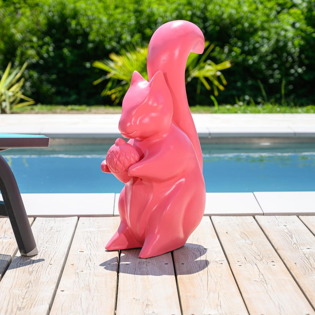 Statue écureuil de jardin rose 64 cm