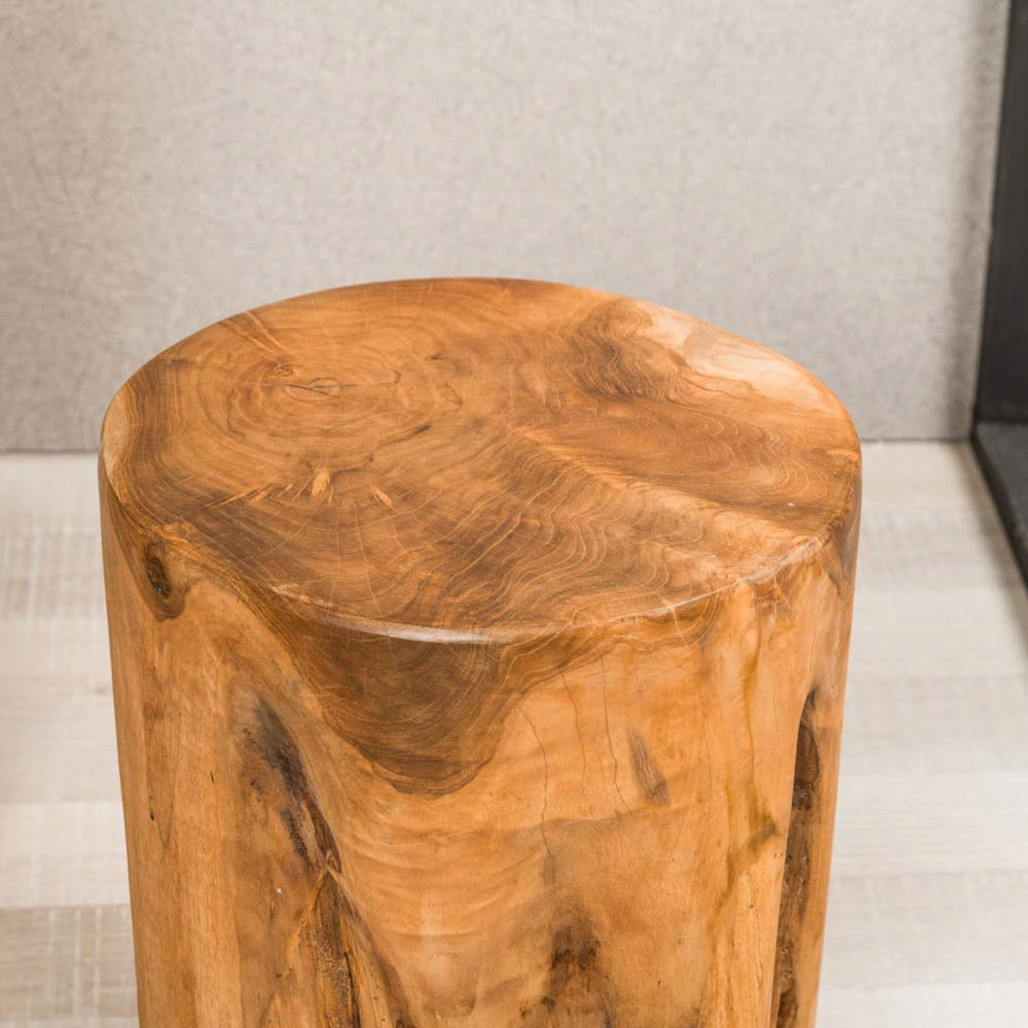 Tabouret en bois en racine de teck LODGE Tabouret en bois en racine de teck LODGE