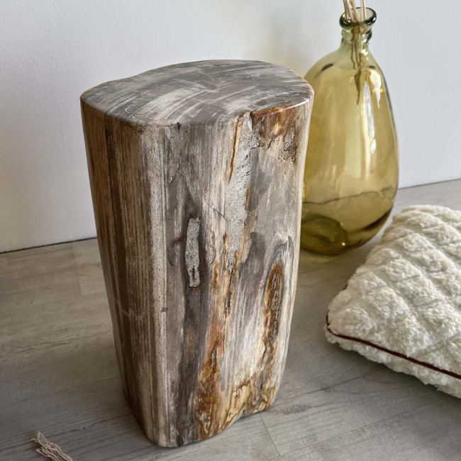 Pouf en bois pétrifié de 46 cm - Wanda collection