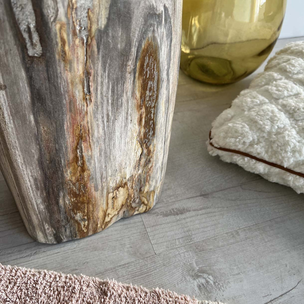 Pouf en bois pétrifié de 46 cm - Wanda collection