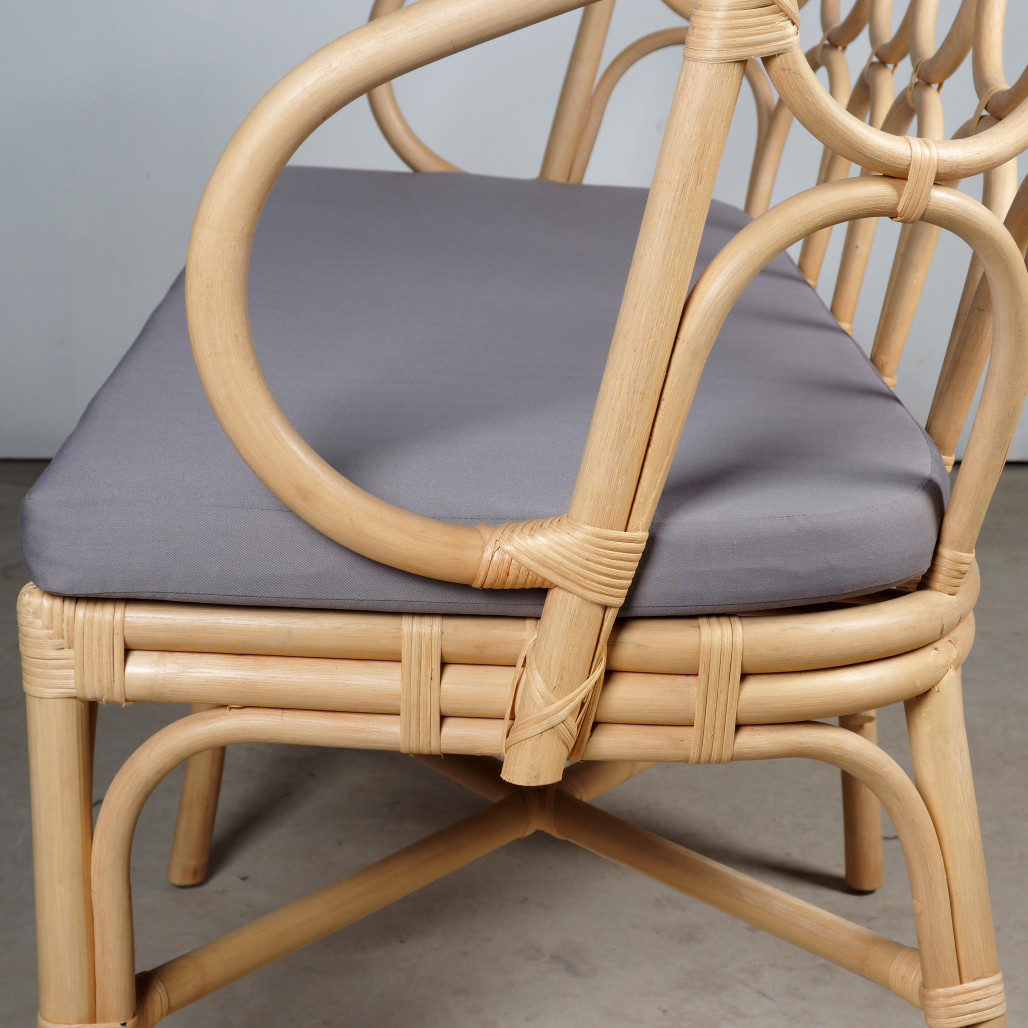 Banc en rotin pour le jardin Ilan Banc en rotin pour le jardin Ilan