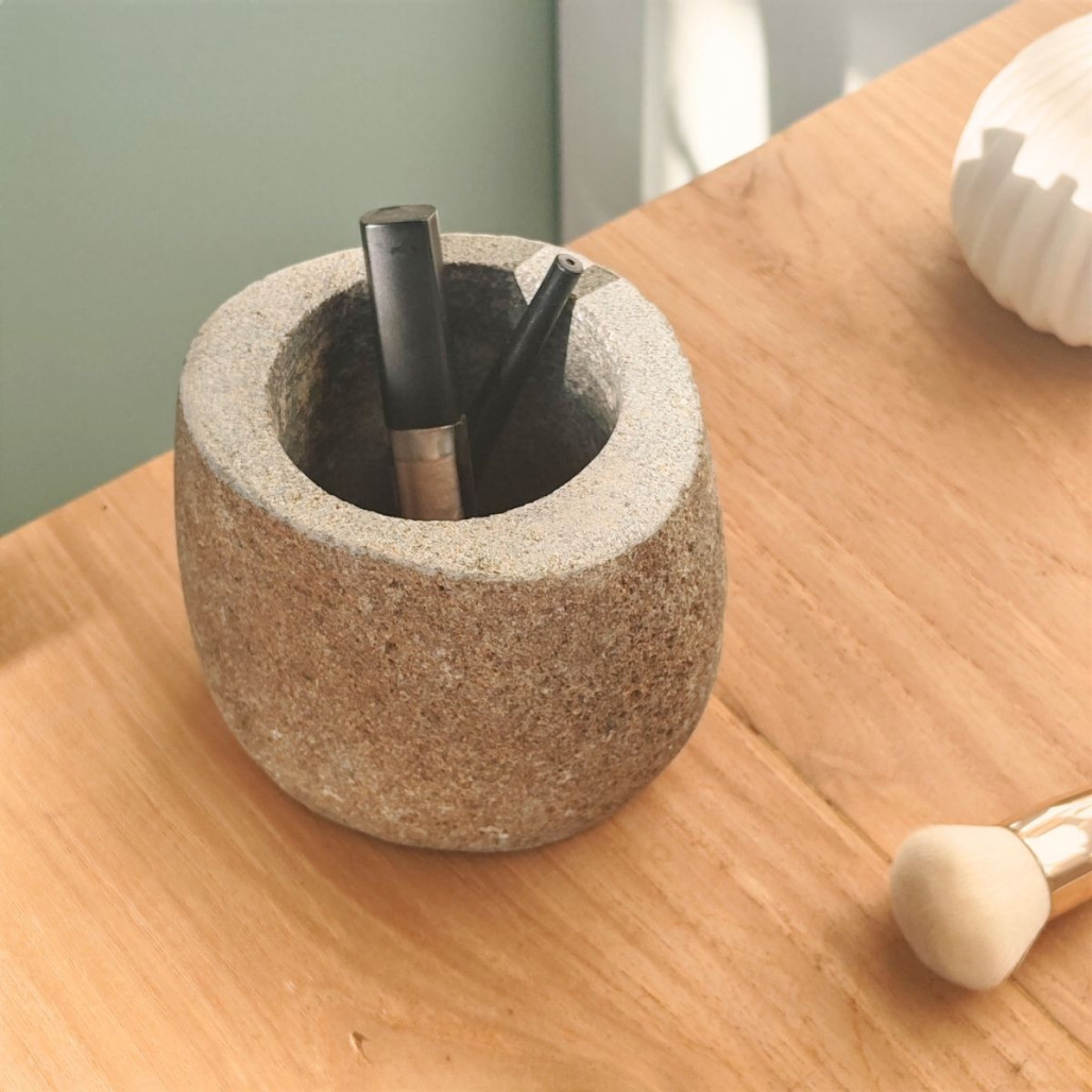 Gobelet galet pierre de rivière avec couvercle Gobelet galet pierre de rivière avec couvercle