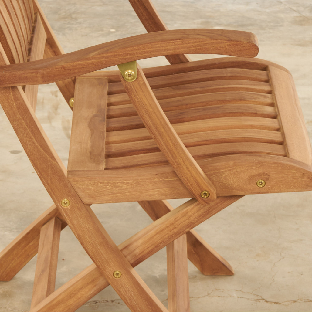 Fauteuil de jardin en teck massif Lisato Fauteuil de jardin en teck massif Lisato