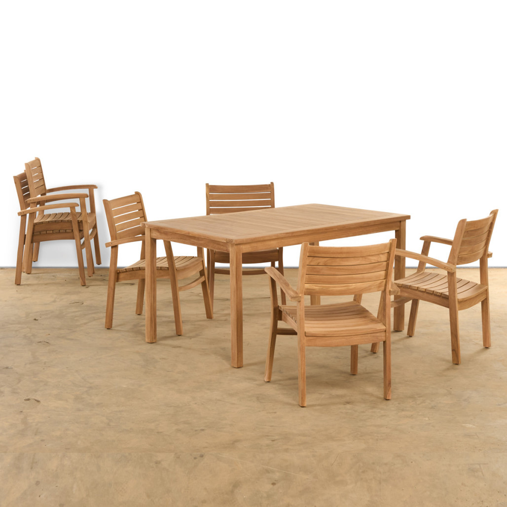 Ensemble table de jardin et 4 fauteuils en teck massif