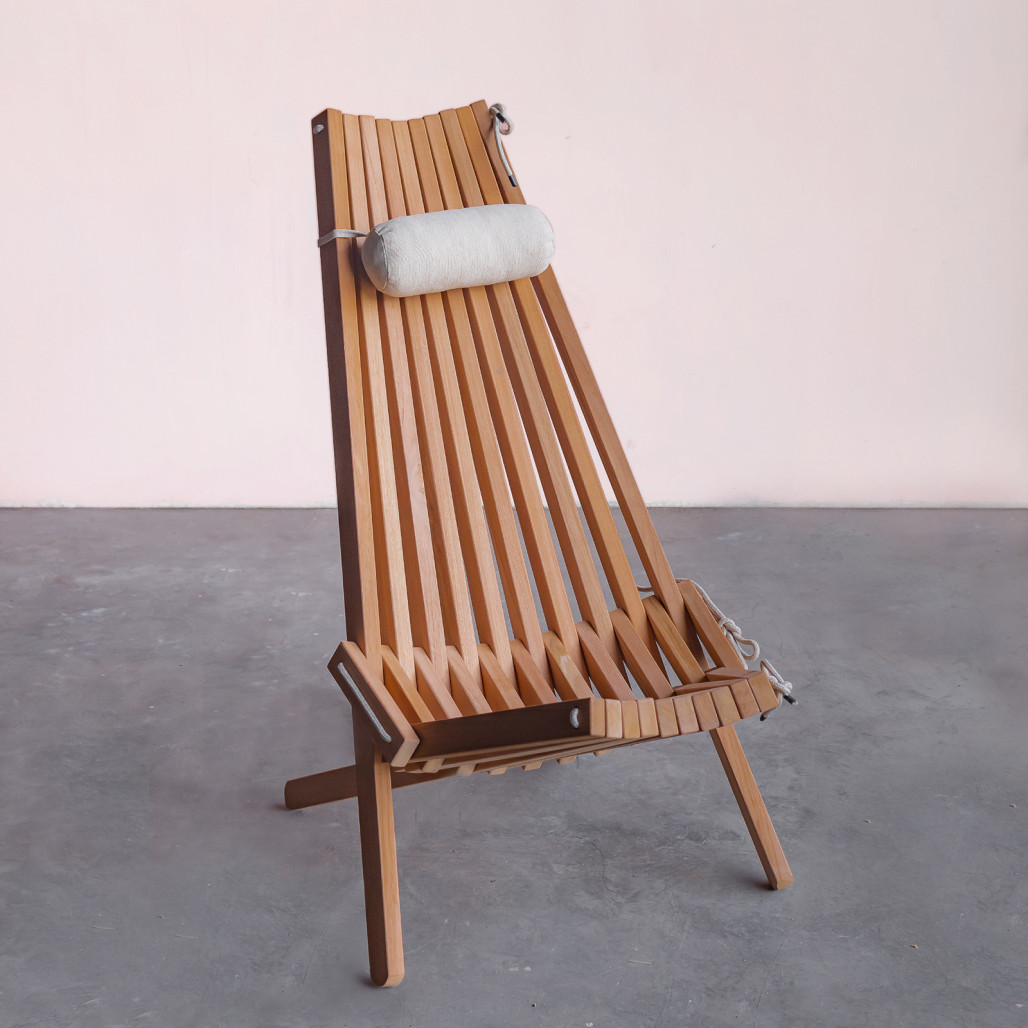 Chaise de jardin en teck avec coussin blanc et appui-tête - Wanda Collection Chaise de jardin en teck avec coussin blanc et appui-tête - Wanda Collection