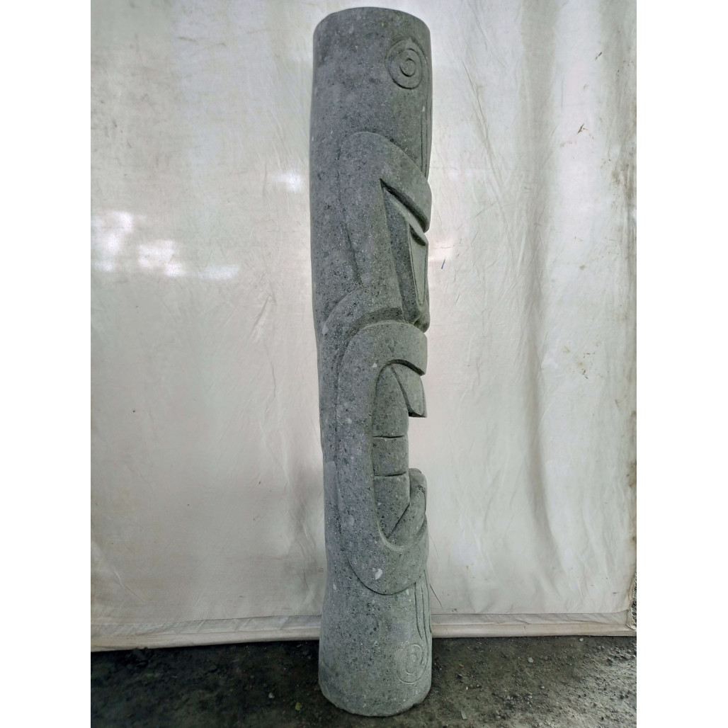 Statue jardin tiki en pierre volcanique zen 150cm