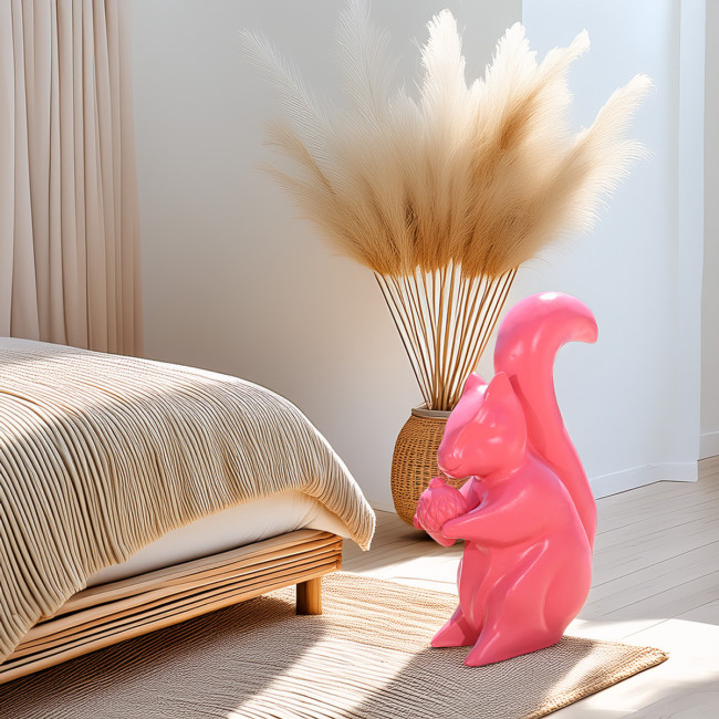 Statue écureuil rose | Décoration intérieure colorée
