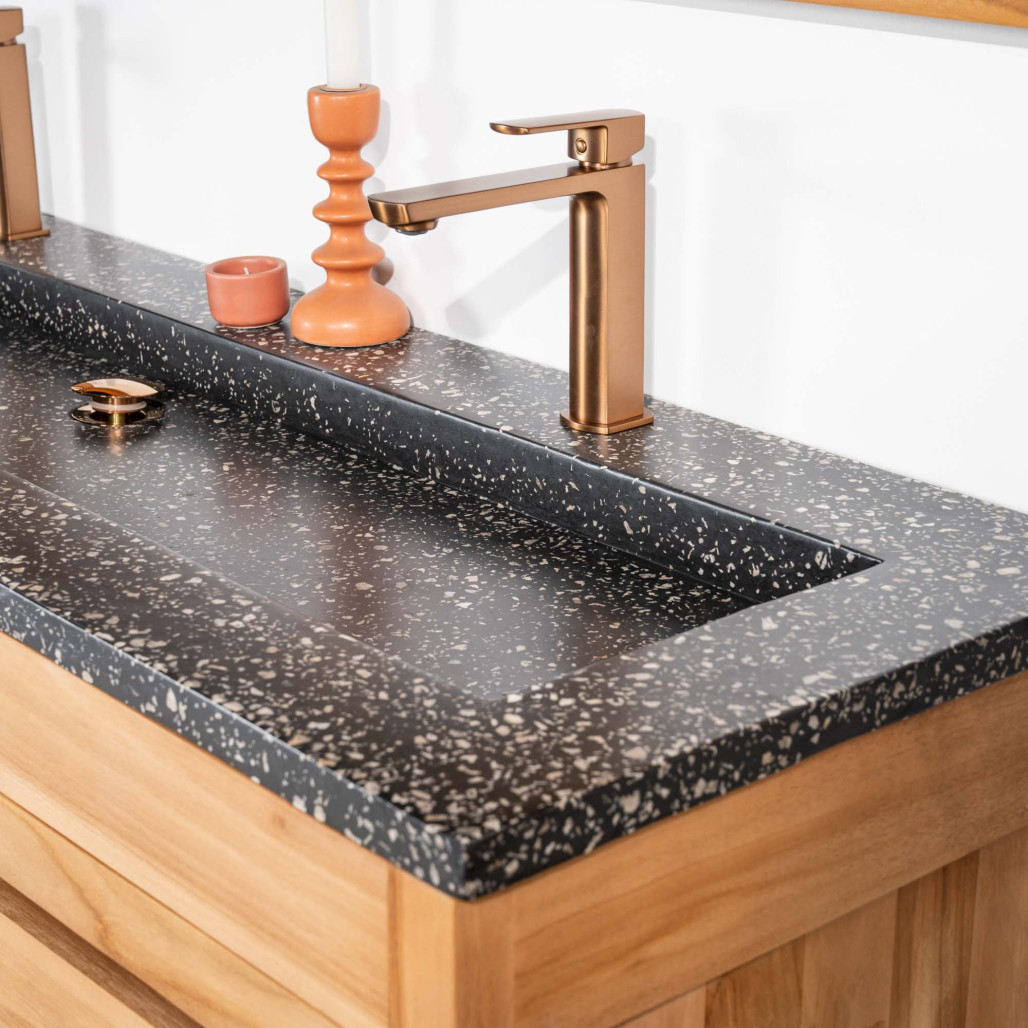 Meuble salle de bain en teck et terrazzo noir Sira 140cm - Wanda collection Meuble salle de bain en teck et terrazzo noir Sira 140cm - Wanda collection