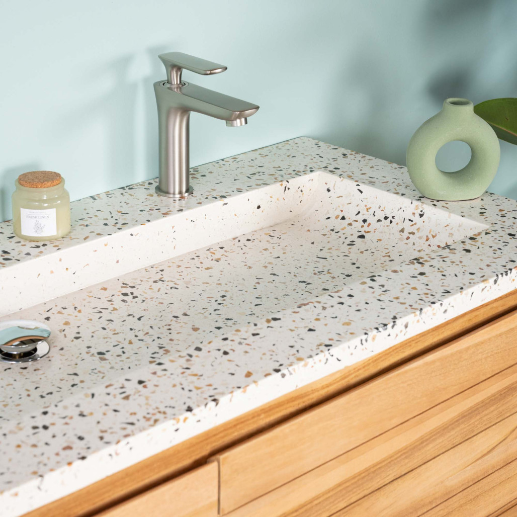 Meuble salle de bain en teck et terrazzo crème Toni 120cm - Salle de bain - Wanda collection Meuble salle de bain en teck et terrazzo crème Toni 120cm - Salle de bain - Wanda collection