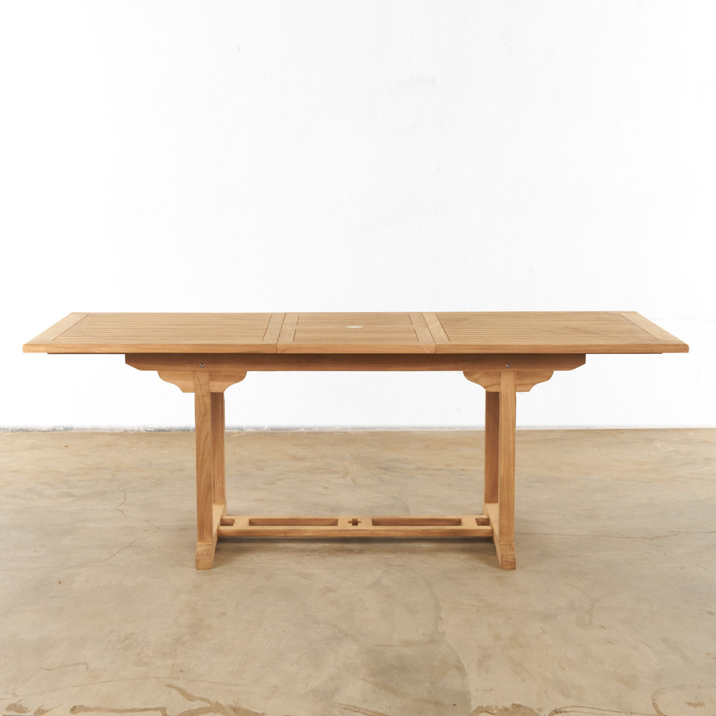 Ensemble table de jardin en teck Nina 160/210 et 4 fauteuils Romane - Wanda Collection Ensemble table de jardin en teck Nina 160/210 et 4 fauteuils Romane - Wanda Collection
