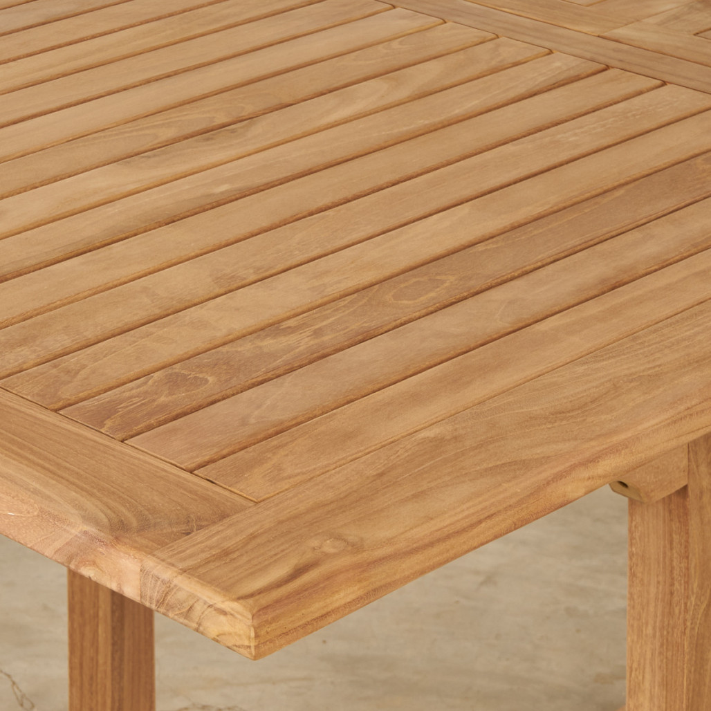Ensemble table de jardin en teck Nina 160/210 et 4 fauteuils Romane - Wanda Collection Ensemble table de jardin en teck Nina 160/210 et 4 fauteuils Romane - Wanda Collection
