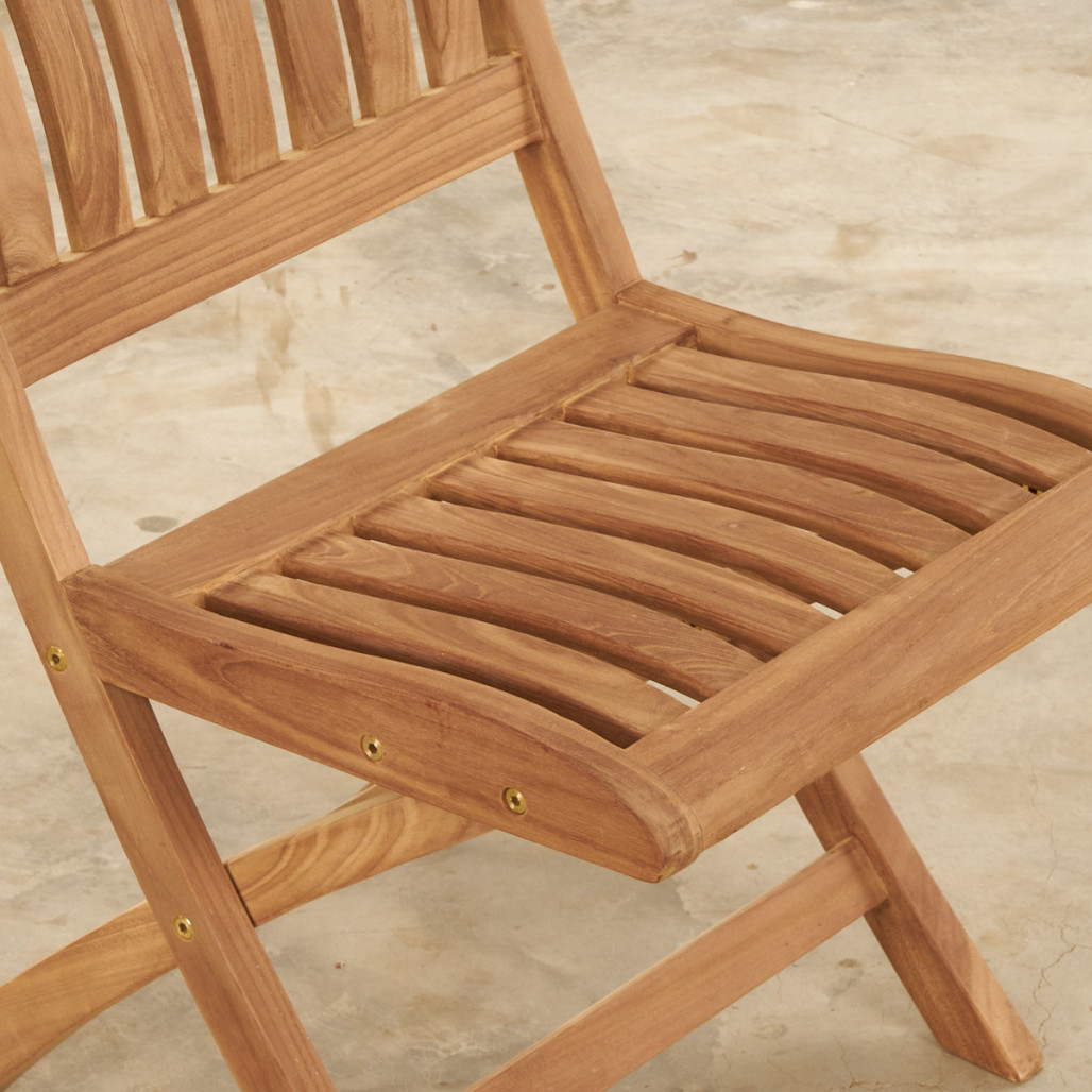 Ensemble table de jardin en teck Nina 160/210 et 4 chaises Lisato - Wanda Collection Ensemble table de jardin en teck Nina 160/210 et 4 chaises Lisato - Wanda Collection