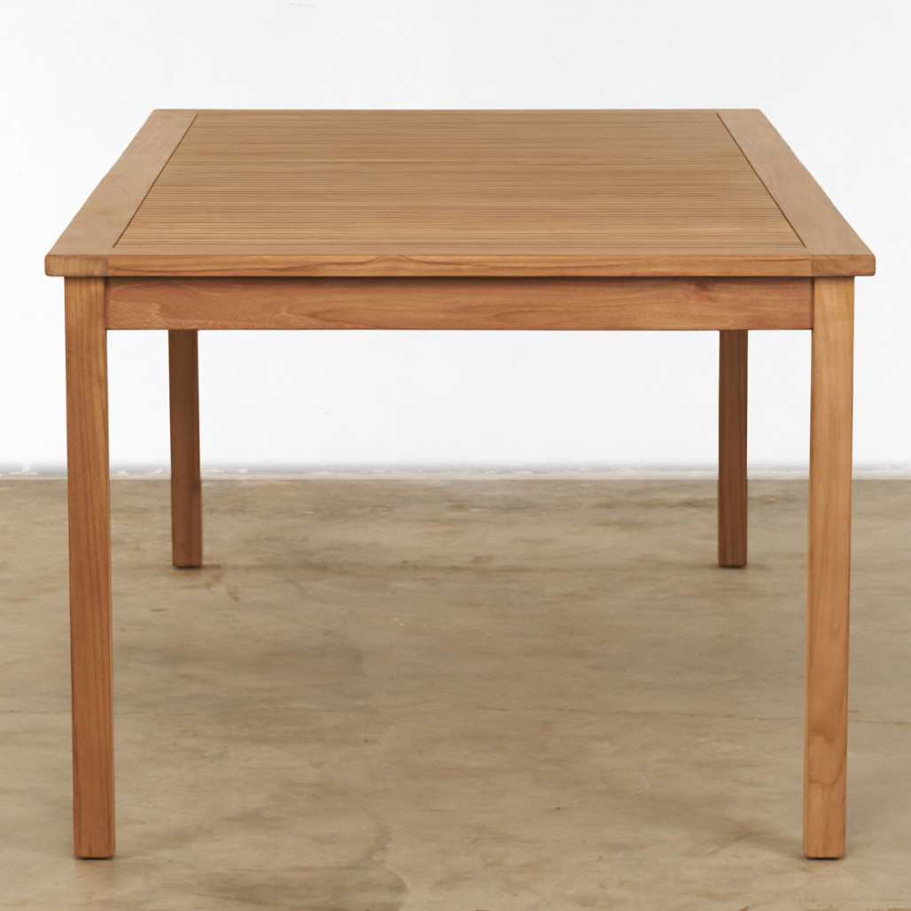 Ensemble table de jardin en teck Frida 200 et 4 fauteuils Romane - Wanda Collection Ensemble table de jardin en teck Frida 200 et 4 fauteuils Romane - Wanda Collection