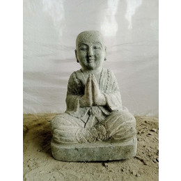 Statue moine shaolin assis en pierre de lave 50 cm
