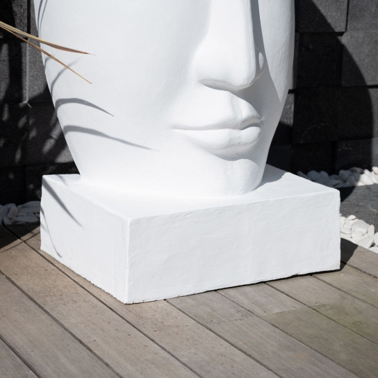 Grande statue de jardin visage design blanc