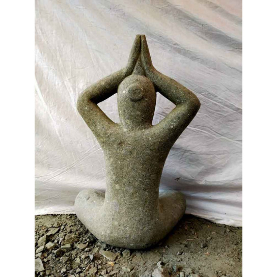 Statue en pierre volcanique design femme position yoga 75 cm