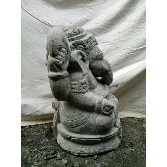 Statue en pierre volcanique ganesh de jardin 50 cm