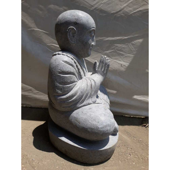 Statue moine shaolin assis en pierre de lave 50 cm
