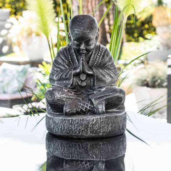 Statue moine shaolin assis gris patiné 40 cm
