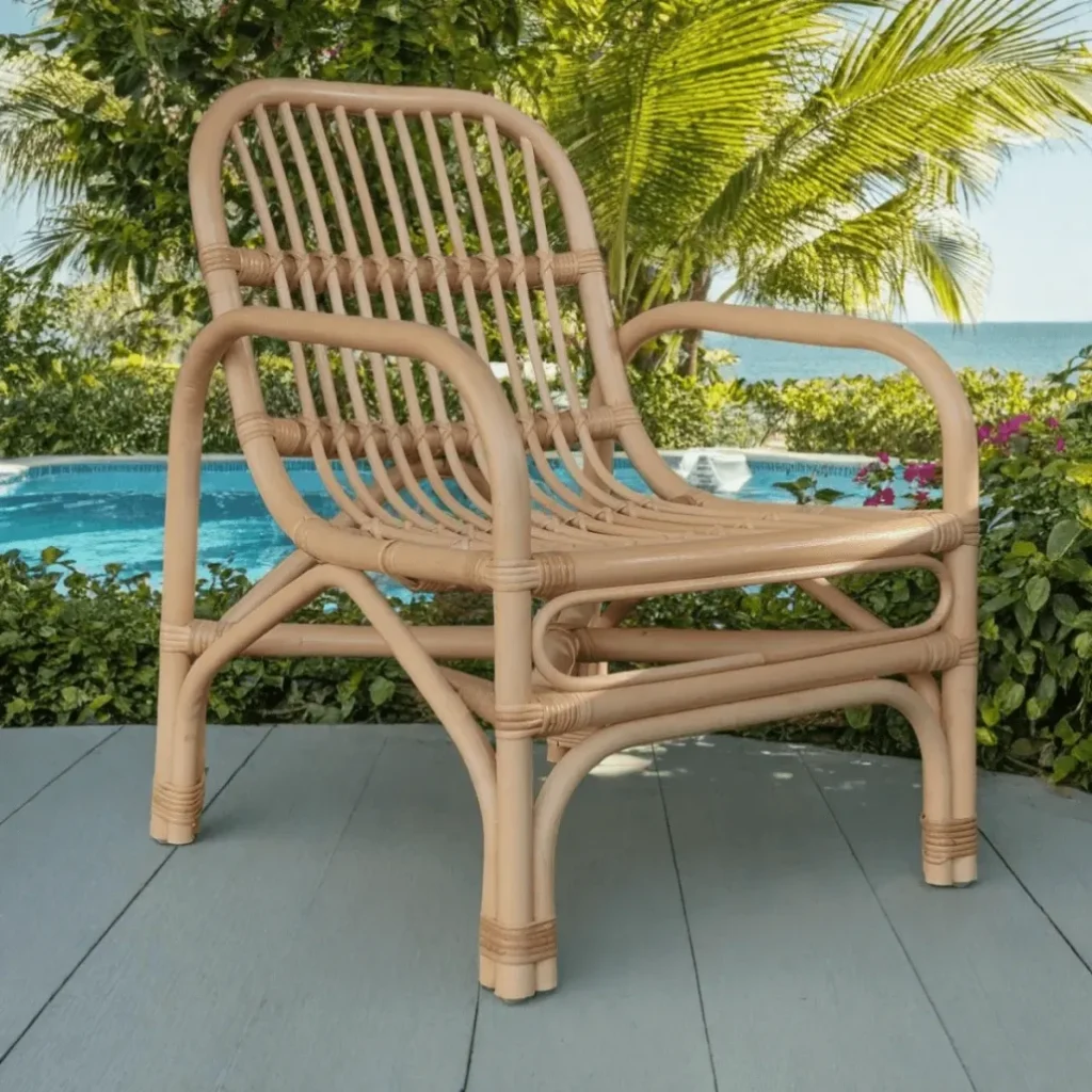 Fauteuil de jardin en rotin naturel Luisa avec accoudoirs arrondis