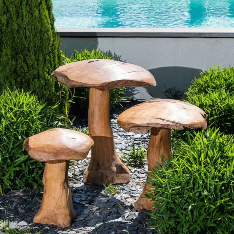 Décoration de jardin en forme de champignons sculptés en bois de teck massif