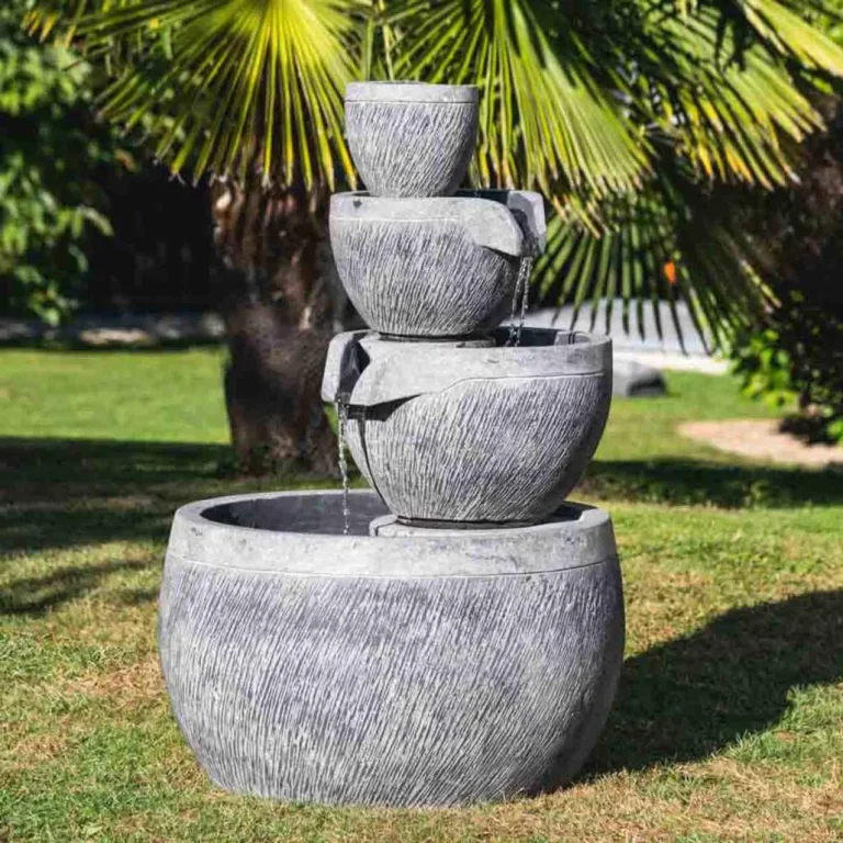Fontaine de jardin 4 coupes avec bassin rond effet pierre