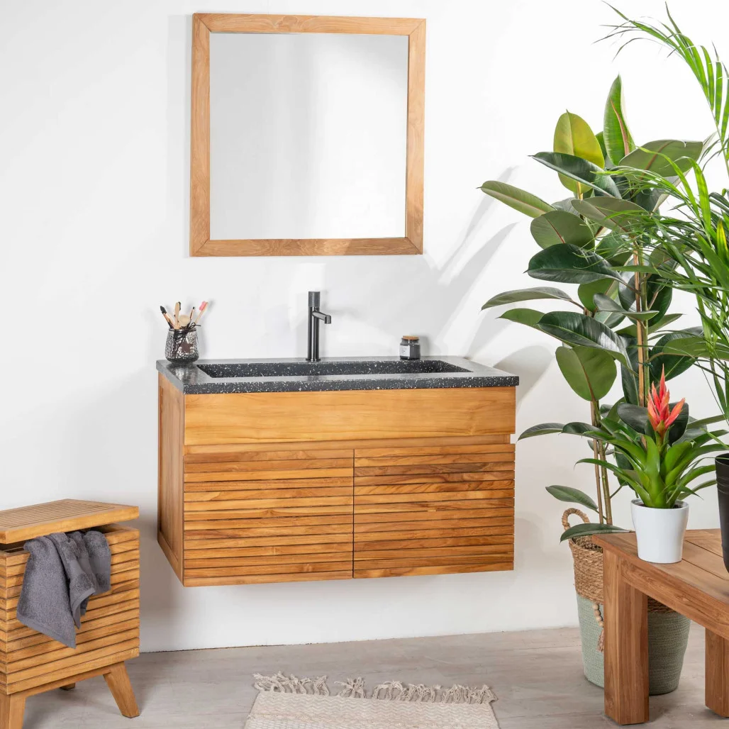 Meuble de salle de bain suspendu en bois avec plan vasque en terrazzo noir et robinet