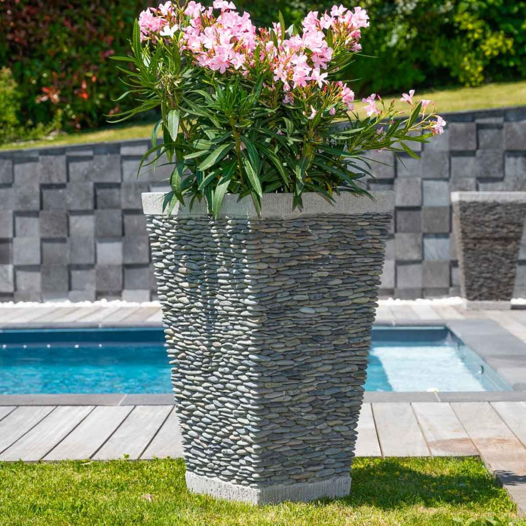 Jardinière carrée en galet de rivière 80 cm jardin zen Wanda Collection