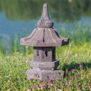 Lámpara de jardín japonés de piedra de lava 50 cm