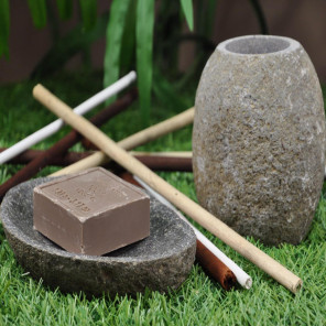River stone soap holder and toothbrush holder set