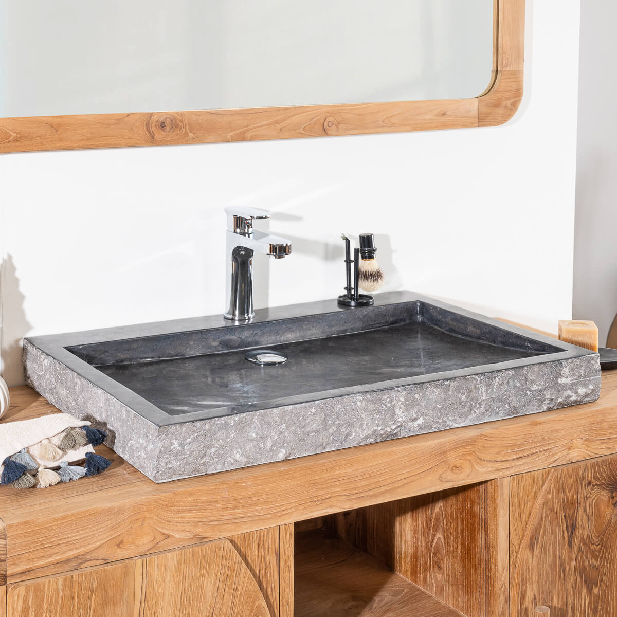 Pourquoi choisir une vasque en pierre naturelle. Guide complet.