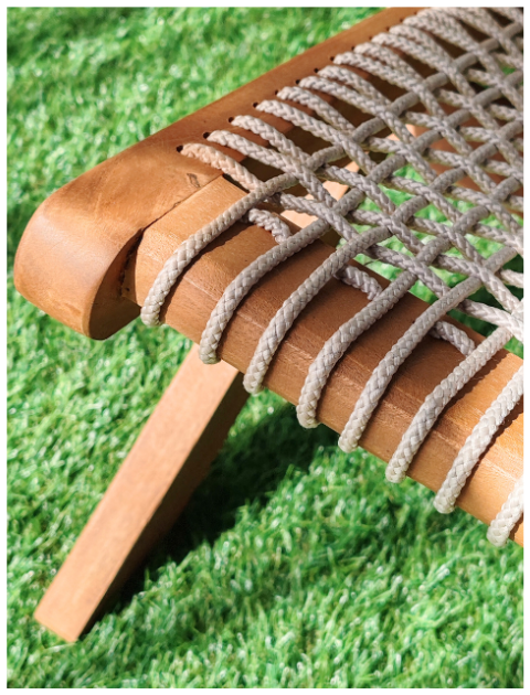 le teck à l'extérieur