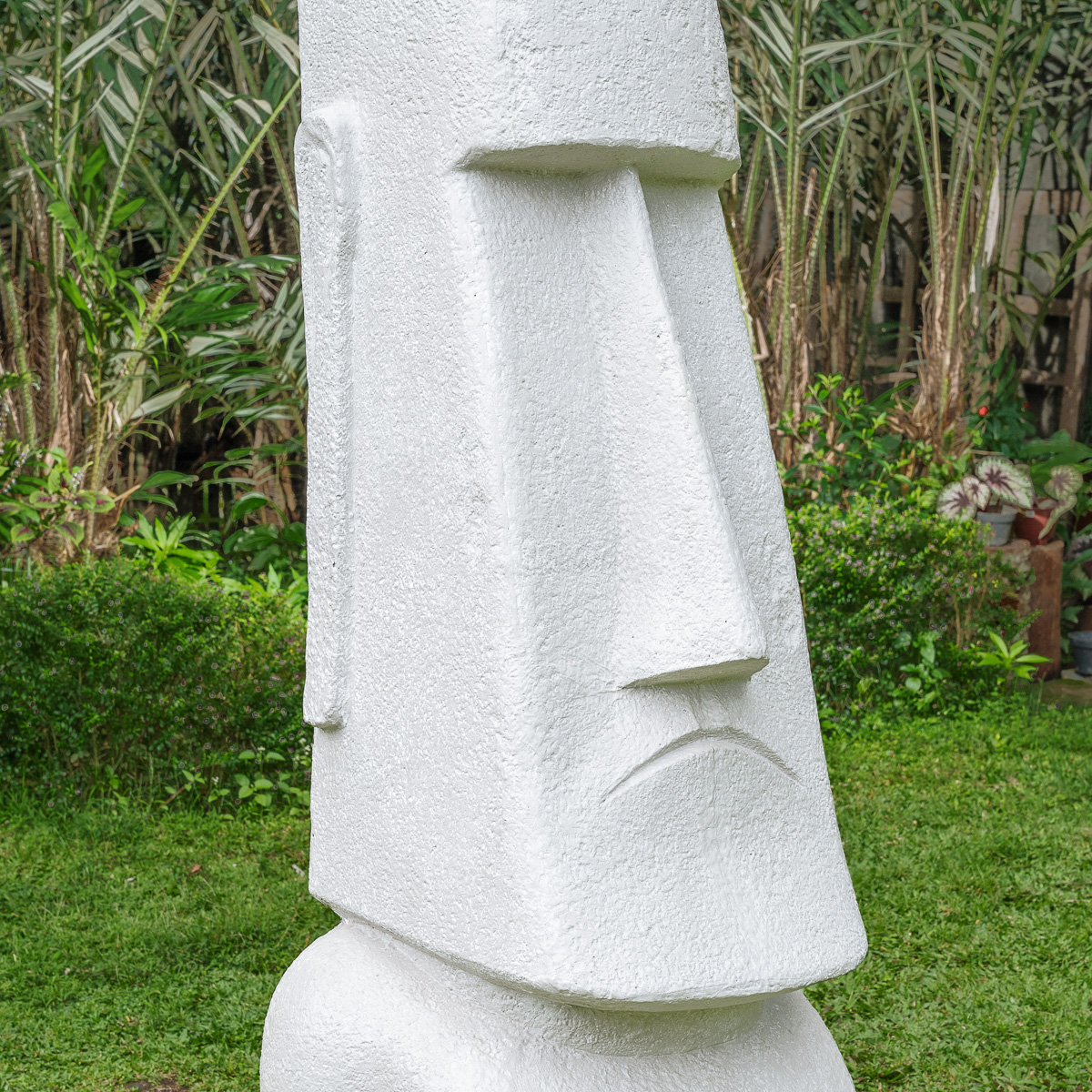 Statues de jardin d'île de Pâques, Décoration de Statues